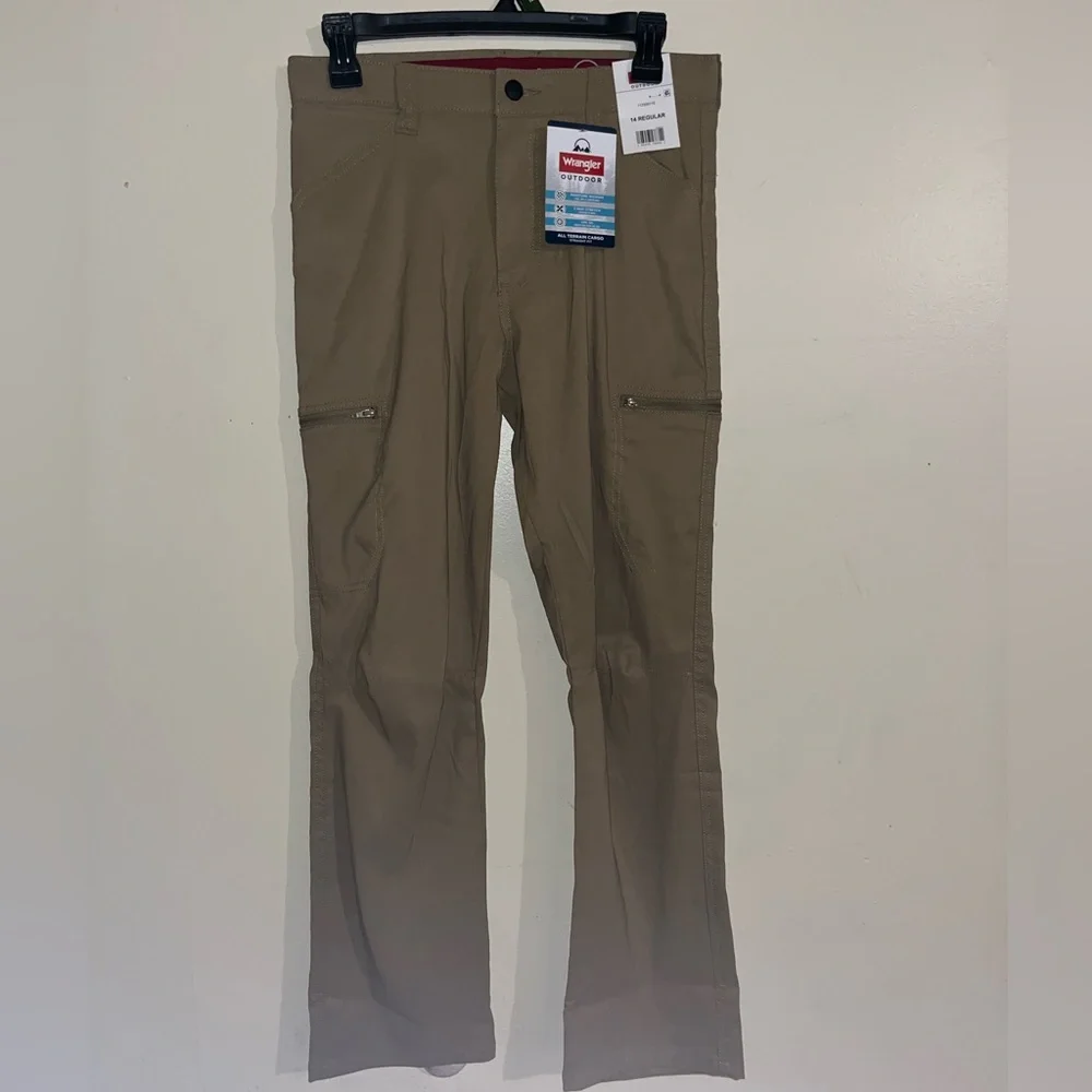 Wrangler Men's Khaki Outdoor Cargo Pants Size ( 14 Regular)